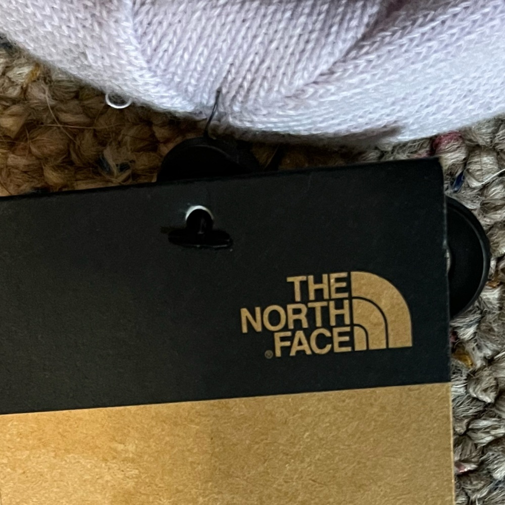 π The North Face Dock Workers Recycled Beanie - Picture 7 of 11